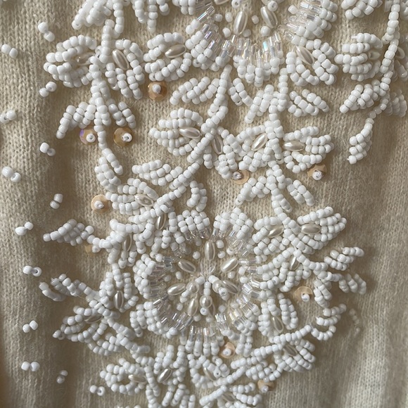 Vintage Wool Beaded cardigan, size M - Picture 4 of 14